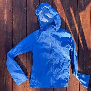 columbia windbreaker